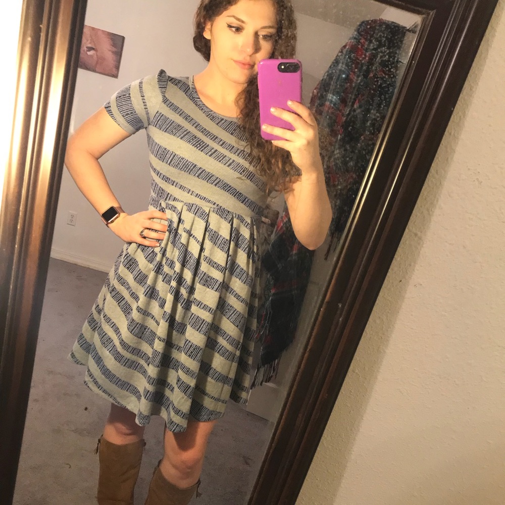 Lularoe Amelia size XXS